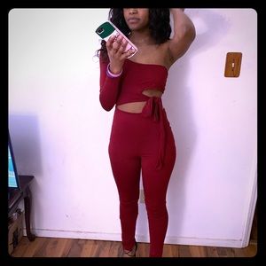 selling this outfit /only worn once/size small